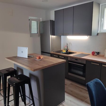 Apartment Varga Sveti Juraj Bagian luar foto