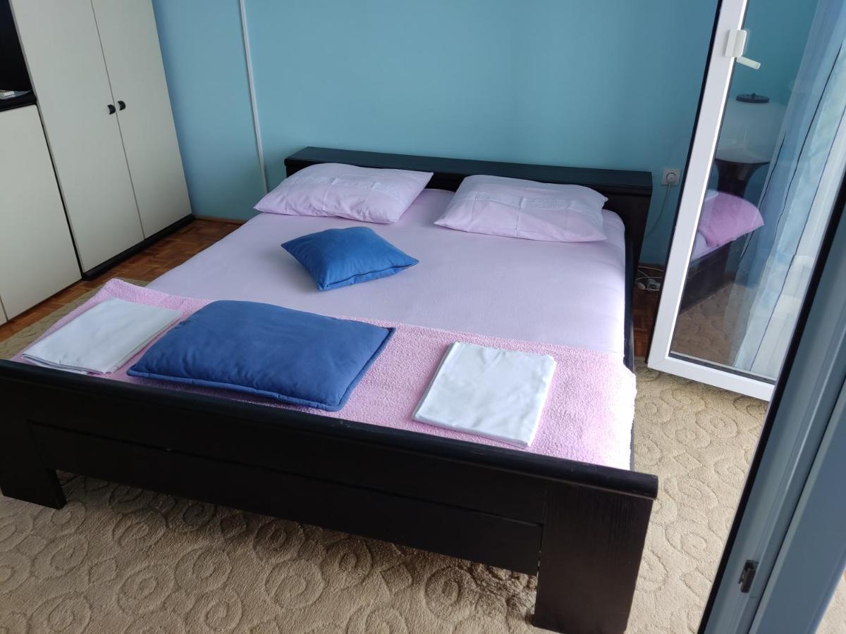 Apartment Varga Sveti Juraj Bagian luar foto